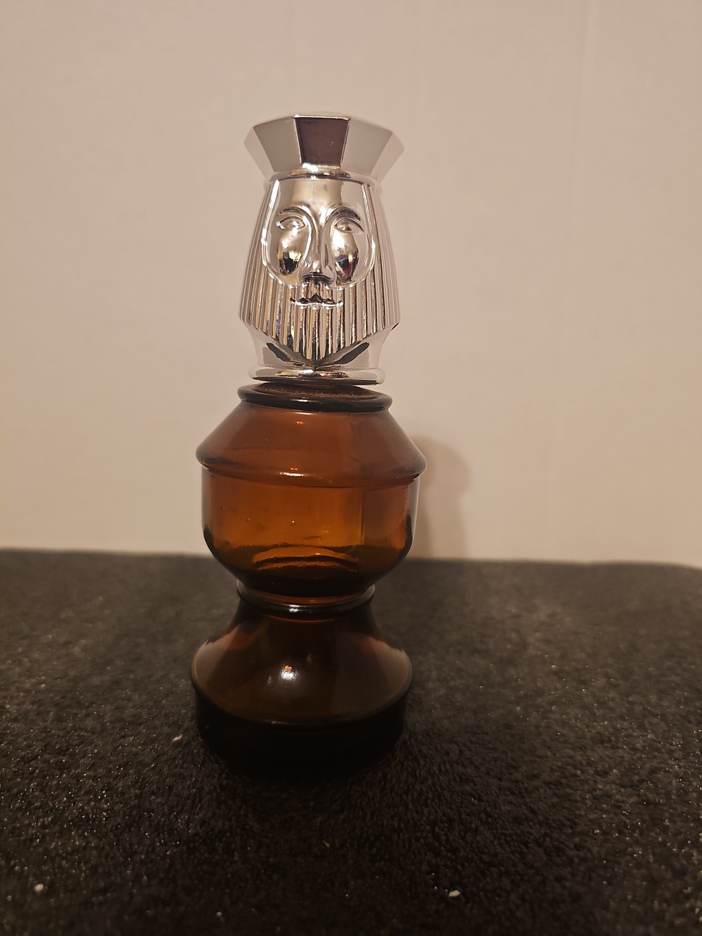 Avon Oland King Chess Piece Oland After Shave Empty Bottle 3 fl oz Vintage